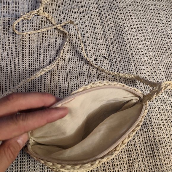 Hemp Purse - Picture 2 of 2